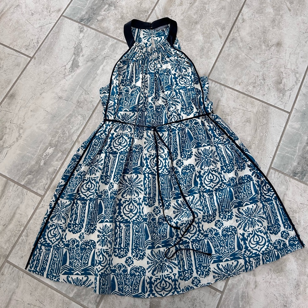 Maiyet Silk Hand Printed Pleated Dress
Number 4 Of 44 Made
Size 38 US 6 Medium